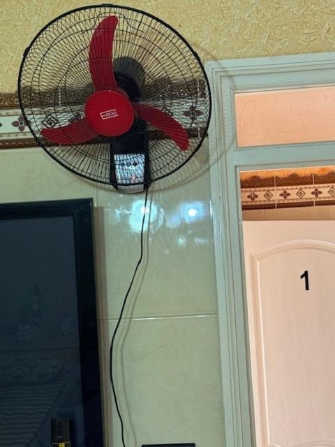 2 Zimmer Wohnung Corniche Nador Sidi Ali- Am Meer & Wifi Buitenkant foto